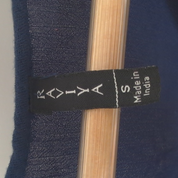 RAVIVA BLUE BOHEMIAN BLOUSE SIZE SMALL OVERSIZED - Picture 5 of 6